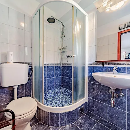 Barcot Apartment