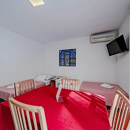 Apartment Barcot *